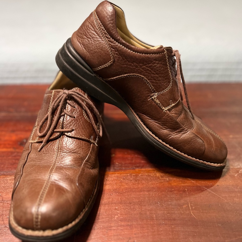 Johnston & Murphy  men’s dress shoe 8.5 W
